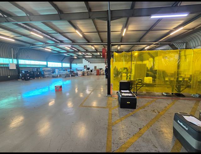 6,649M² WAREHOUSE FOR SALE IN MEADOWDALE